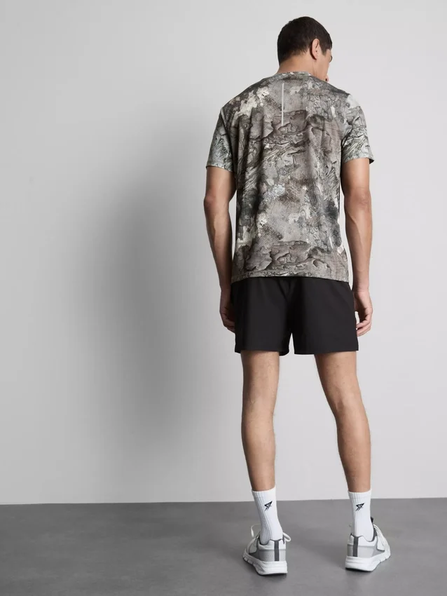 Laufshorts mit Kordelzug