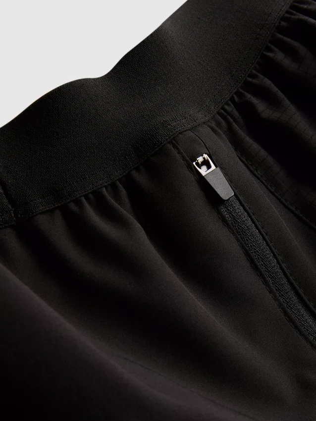 Laufshorts mit Kordelzug