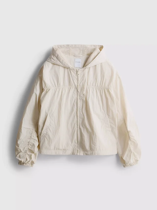 Leichte, geraffte Jacke