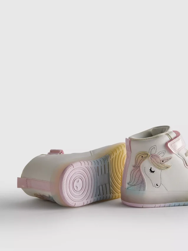 Leuchtende High-Top-Sneaker mit Einhorn-Motiv