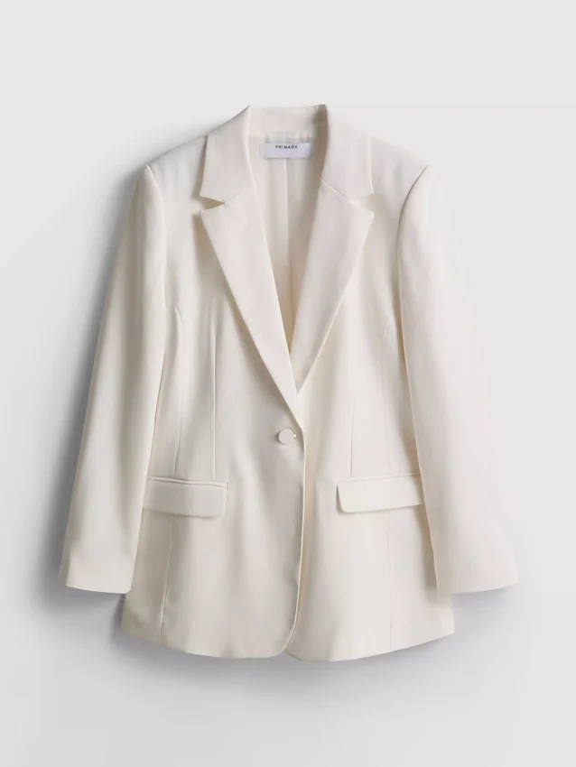 Lila Blazer mit einreihigem Knopfverschluss