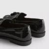 Loafer in weiter Passform aus Lackleder