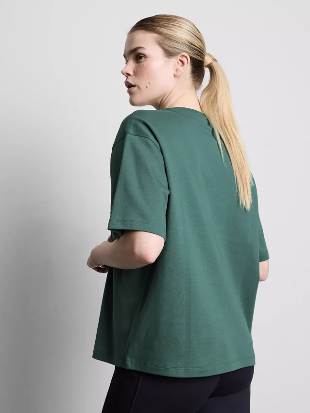 Locker sitzendes Active-T-Shirt aus Baumwolle mit Grafikprint
