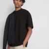 Locker sitzendes Kurzarm-T-Shirt