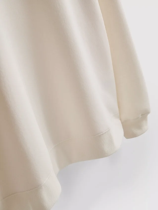 Locker sitzendes Sweatshirt aus Baumwollmischung mit Grafikprint