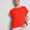 Locker sitzendes T-Shirt mit Rundhalsausschnitt und guter Luftzirkulation