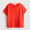 Locker sitzendes T-Shirt mit Rundhalsausschnitt und guter Luftzirkulation