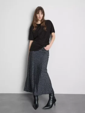 Longline-T-Shirt mit aufgesetzter Tasche