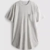 Longline-T-Shirt mit aufgesetzter Tasche