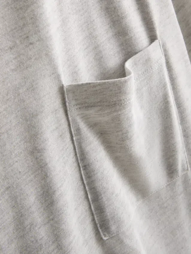 Longline-T-Shirt mit aufgesetzter Tasche