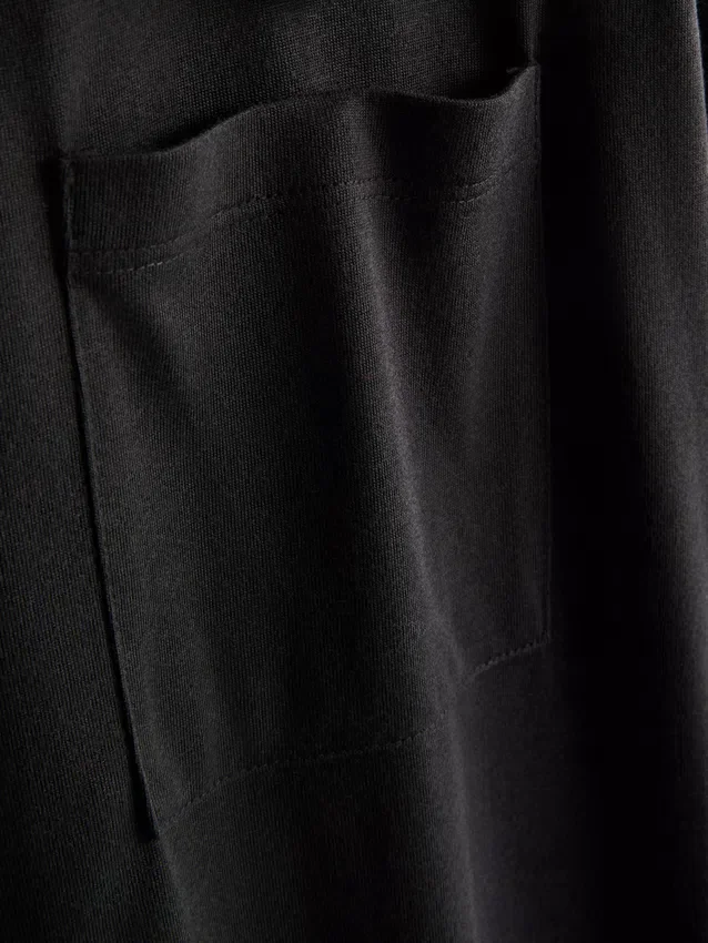 Longline-T-Shirt mit aufgesetzter Tasche