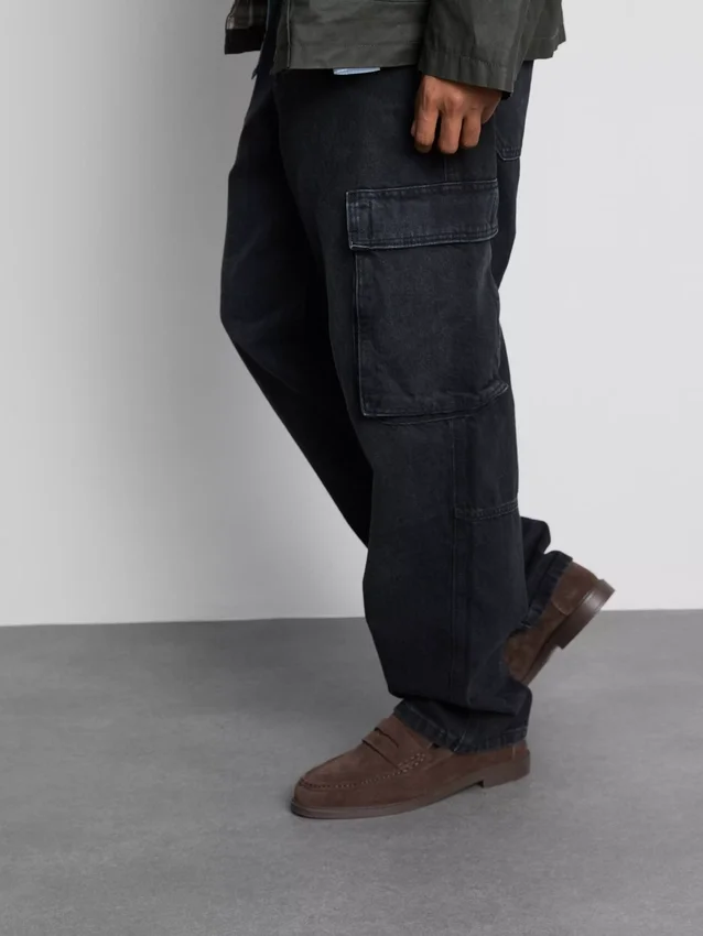 Lose Cargo-Jeans mit mittlerer Leibhöhe