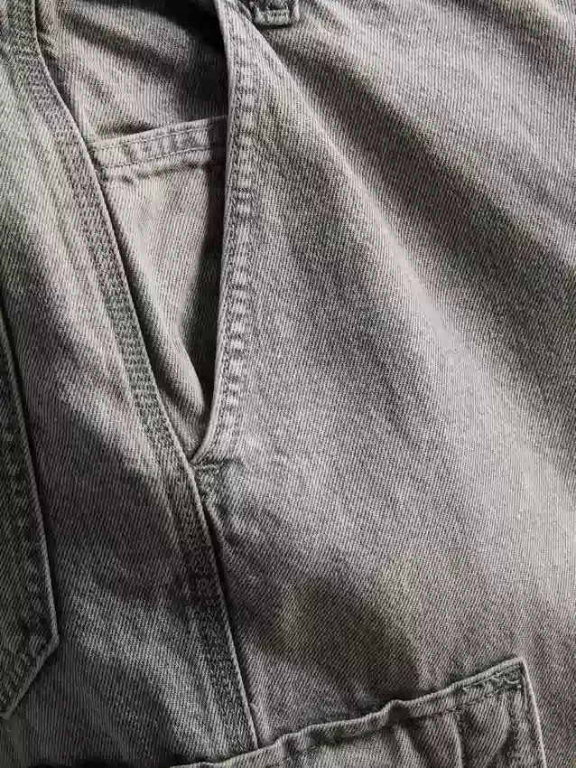 Lose Cargo-Jeans mit mittlerer Leibhöhe