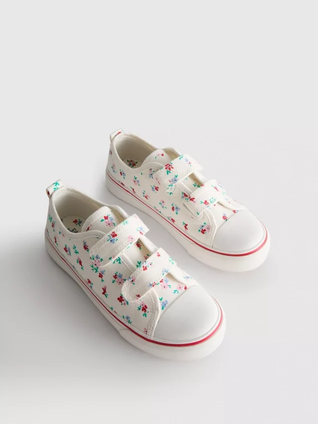 Low-Top-Sneaker aus Canvas mit Blumenmuster