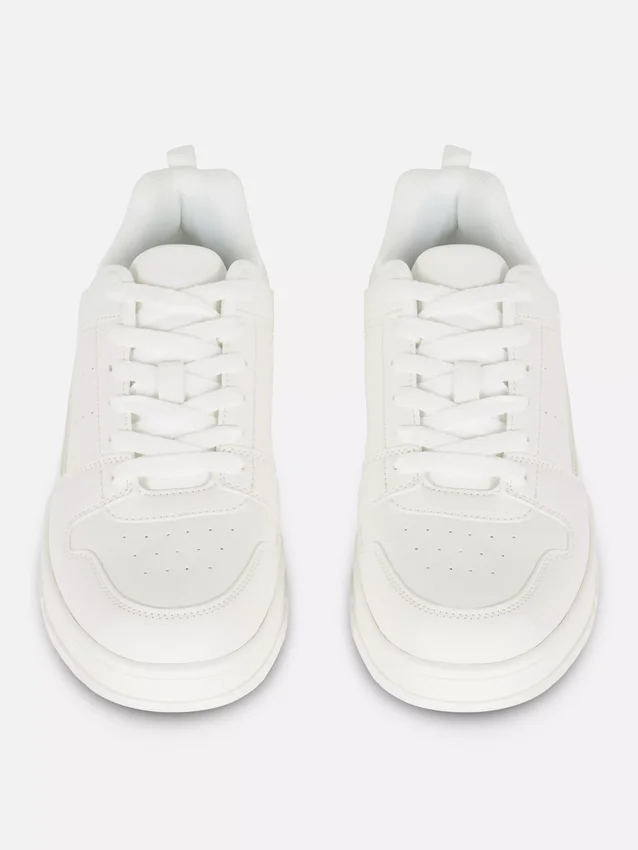Low-Top-Sneakers