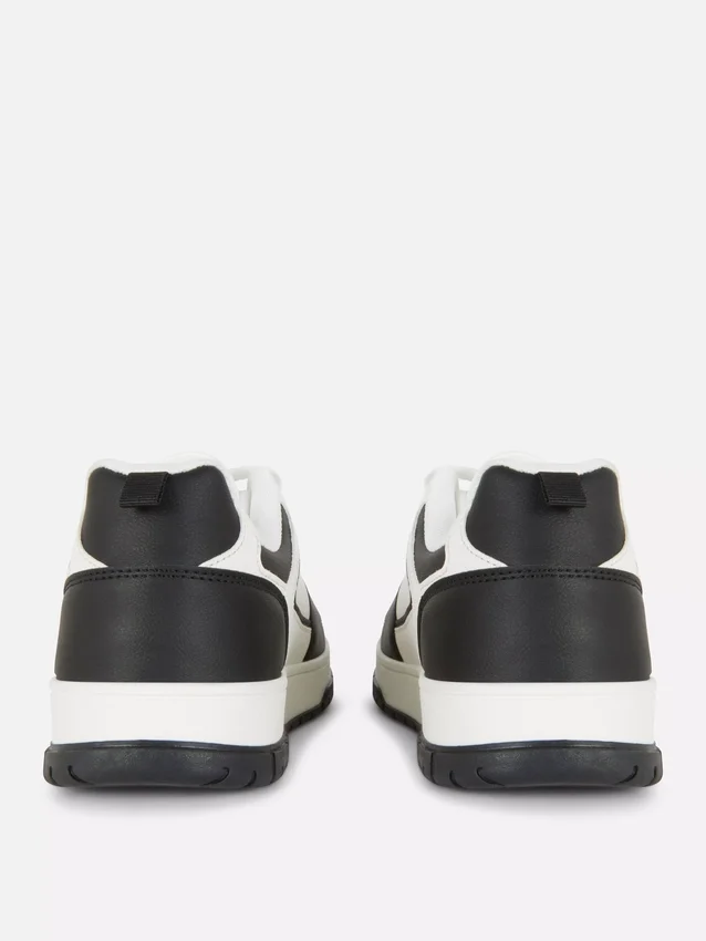 Low-Top-Sneakers