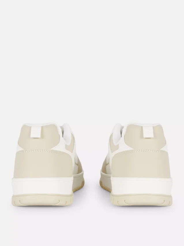 Low-Top-Sneakers