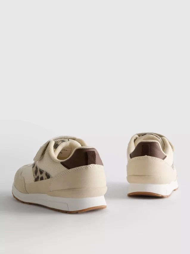 Low-Top-Sneakers