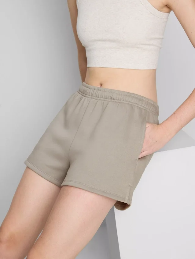 Lässige Freizeitshorts mit hohem Baumwollanteil