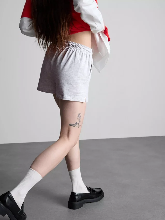Lässige Shorts aus Baumwolle mit Kordelzug