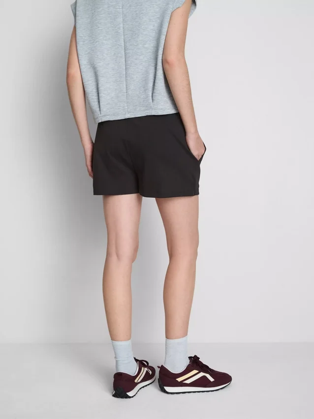 Lässige Shorts aus Baumwolle mit Kordelzug