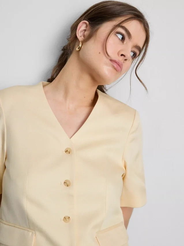 Massgeschneiderter Kurzarm-Blazer aus Baumwollmischung für Shorts