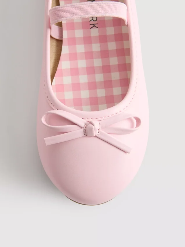 Matte Ballerinas