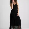 Maxikleid mit V-Ausschnitt und Spitze