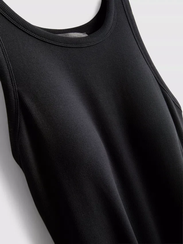 Midi-Kleid mit geripptem integrierten BH