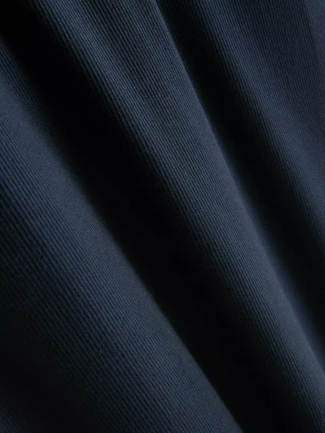 Midi-Kleid mit geripptem integrierten BH