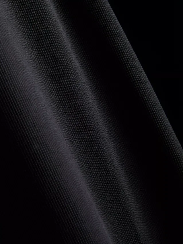 Midi-Kleid mit geripptem integrierten BH