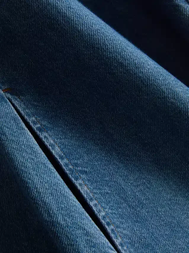 Mini-Etuikleid aus Baumwoll-Denim