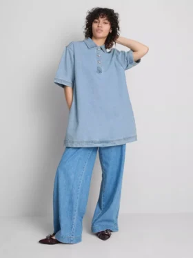 Mini-Etuikleid aus Baumwoll-Denim mit Kragen