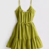 Mini-Kleid aus Popeline mit Rüschen und Trägern