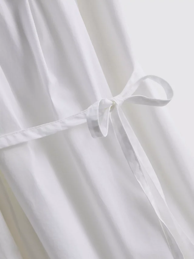 Mini-Kleid aus Popeline mit Rüschen und Trägern