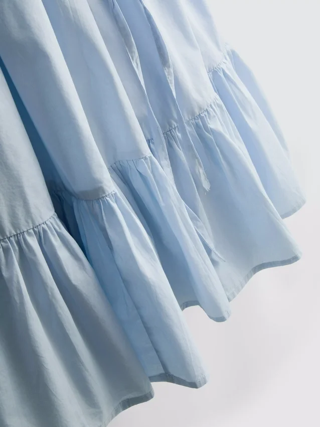 Mini-Kleid aus Popeline mit Rüschen und Trägern