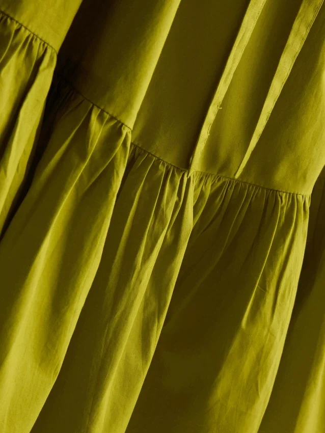 Mini-Kleid aus Popeline mit Rüschen und Trägern