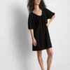 Mini-Smockkleid mit Puffärmeln