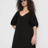 Mini-Smockkleid mit Puffärmeln