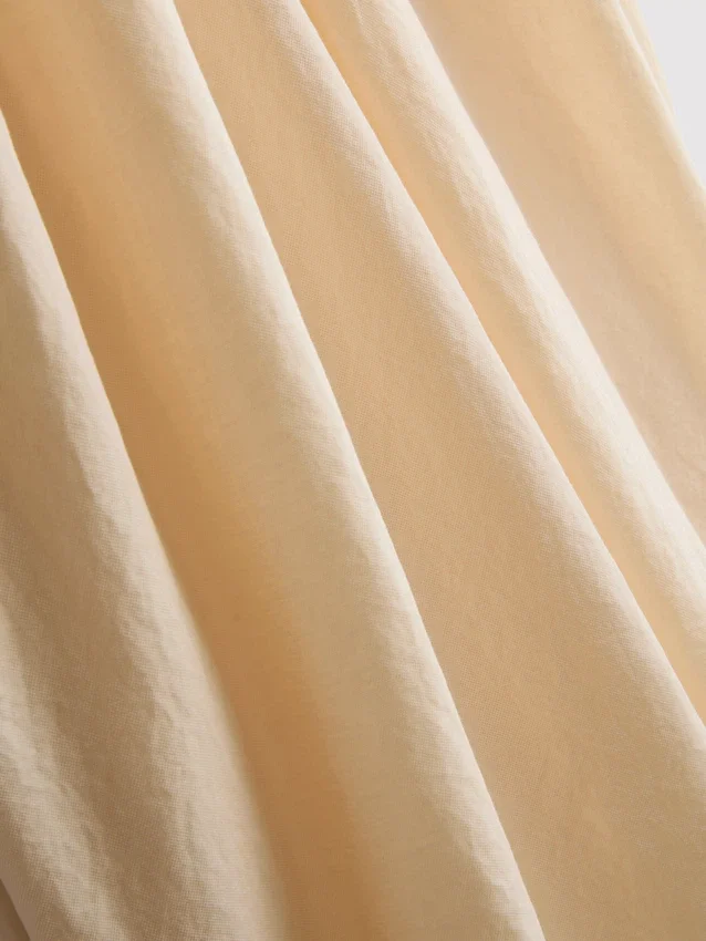 Mini-Smockkleid mit Puffärmeln