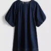 Minikleid aus Baumwoll-Denim mit Puffärmeln