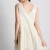 Minikleid mit V-Ausschnitt aus Crinkle-Stoff