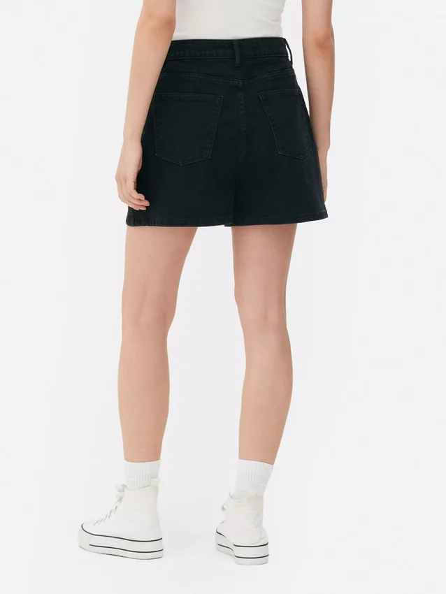 Mom-Shorts aus Denim