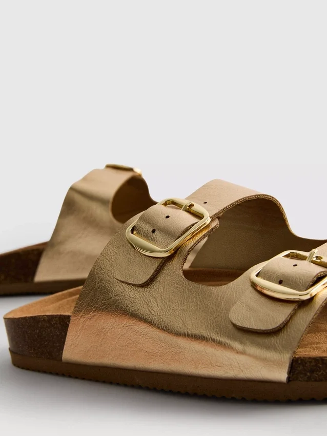 Mule-Sandalen mit doppeltem Schnallenriemen