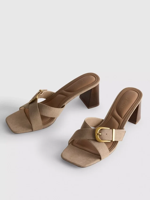 Mule-Sandalen mit Schnalle und Blockabsatz
