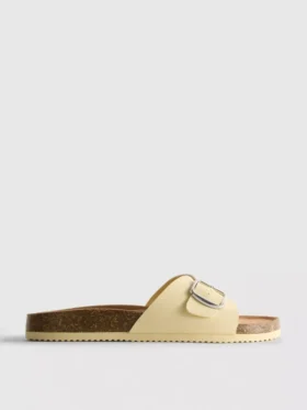 Mule-Sandalen mit Schnallenriemen