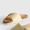 Mule-Sandalen mit Schnallenriemen