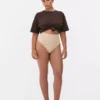 Nahtloser, figurformender String mit hoher Taille