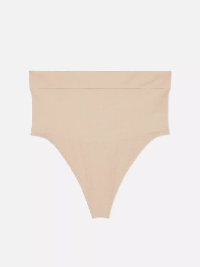 Nahtloser, figurformender String mit hoher Taille