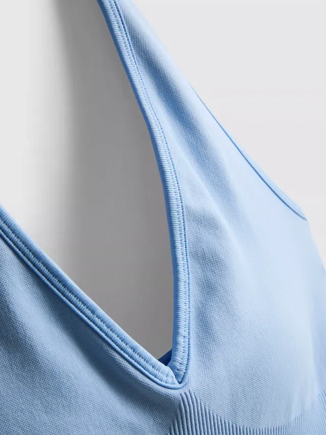 Nahtloses Active-Tanktop mit Neckholder